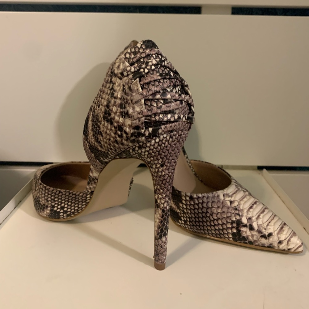 Steve Madden Snakeskin Pump